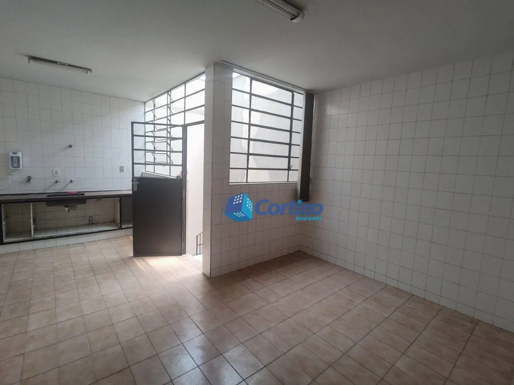 Casa, 2 quartos, 225 m² - Foto 10