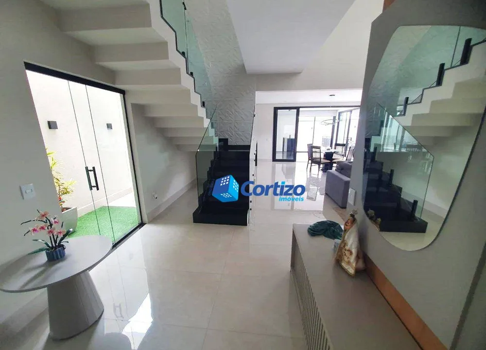Casa de Condomínio, 4 quartos - Foto 1