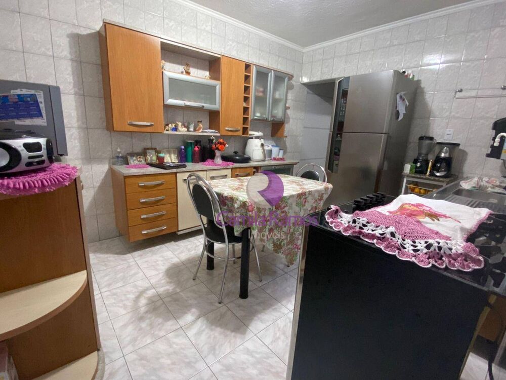 Casa, 2 quartos, 162 m² - Foto 1