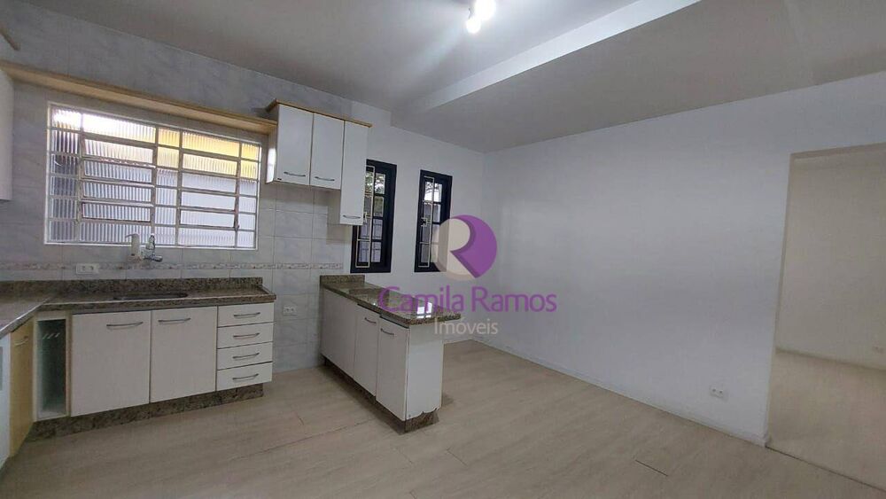 Sobrado à venda com 3 quartos, 180m² - Foto 2