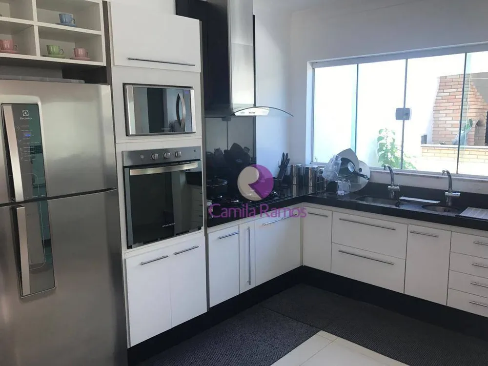 Sobrado, 3 quartos, 200 m² - Foto 13