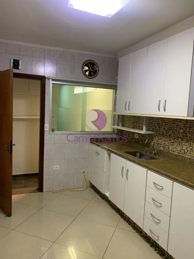 Casa, 3 quartos, 224 m² - Foto 2