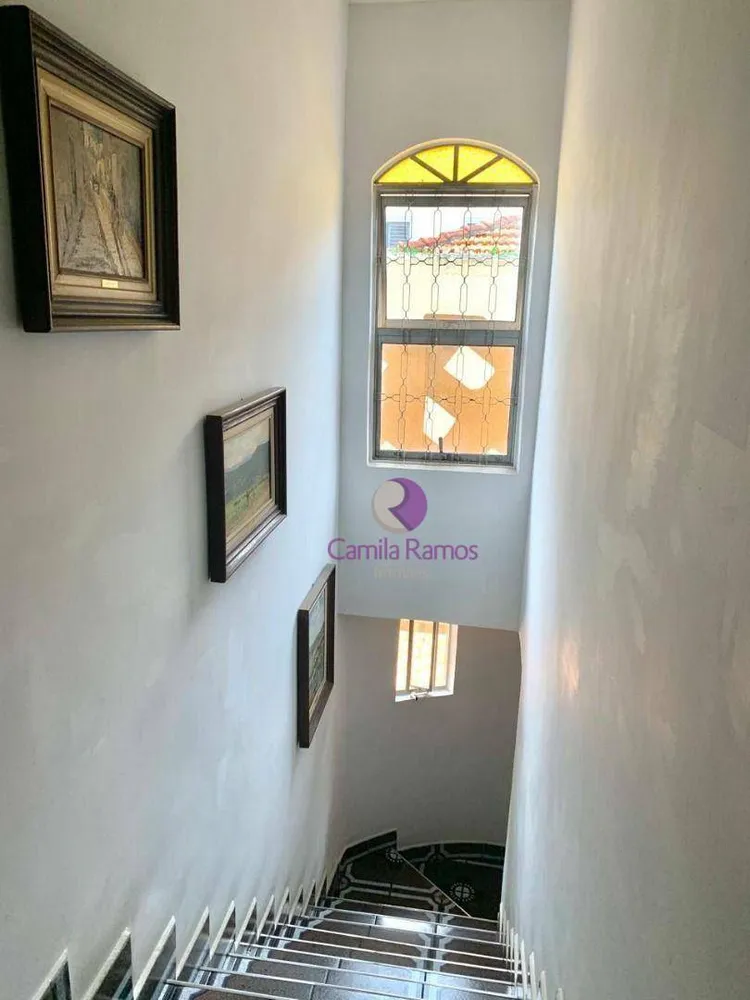 Sobrado, 6 quartos, 333 m² - Foto 1
