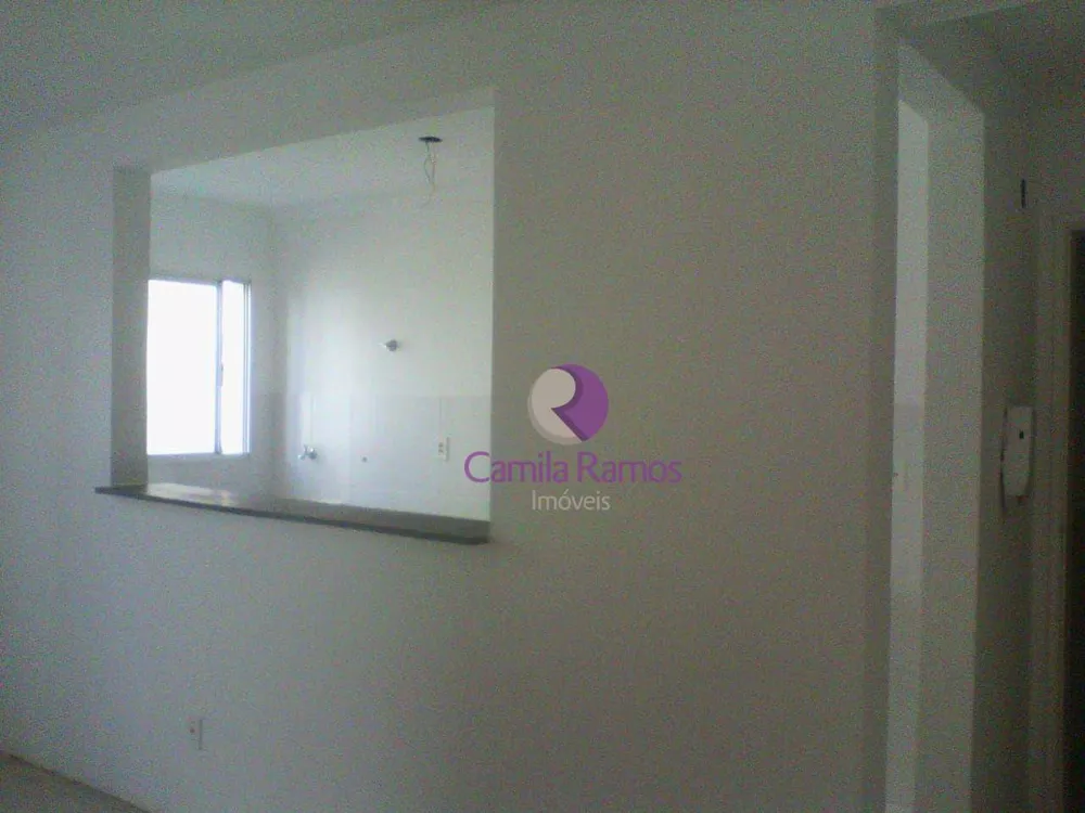 Apartamento à venda com 2 quartos, 48m² - Foto 2