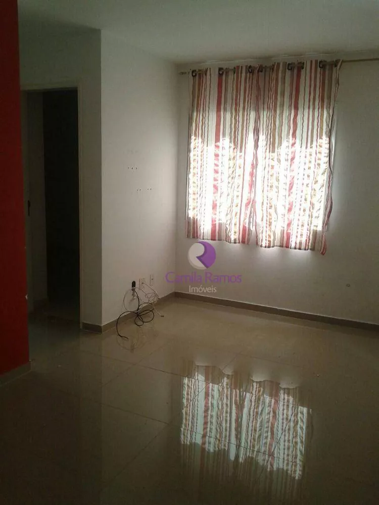 Apartamento à venda com 2 quartos, 48m² - Foto 1