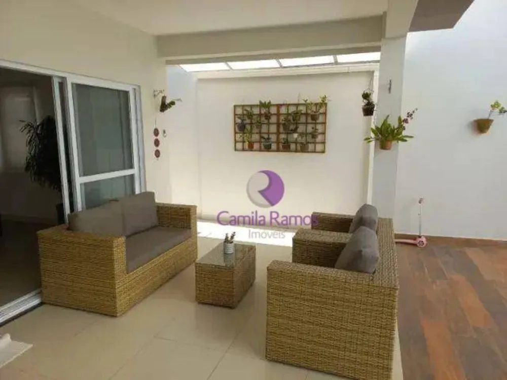 Sobrado, 4 quartos, 225 m² - Foto 1