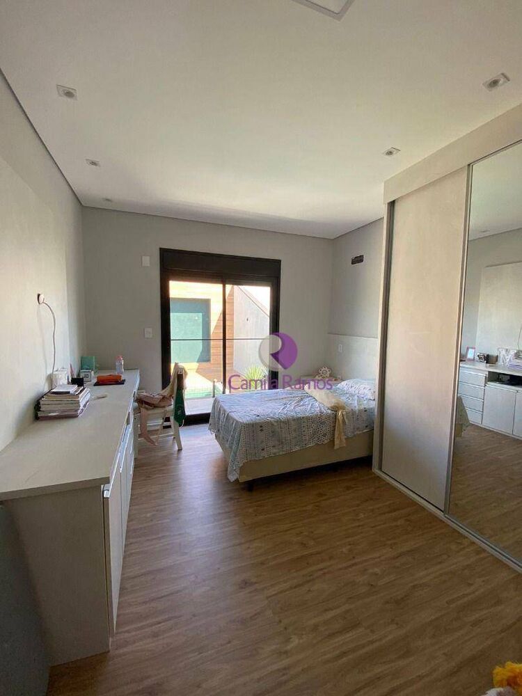 Sobrado, 4 quartos, 240 m² - Foto 3