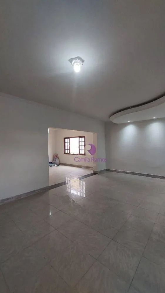 Casa, 3 quartos, 235 m² - Foto 4