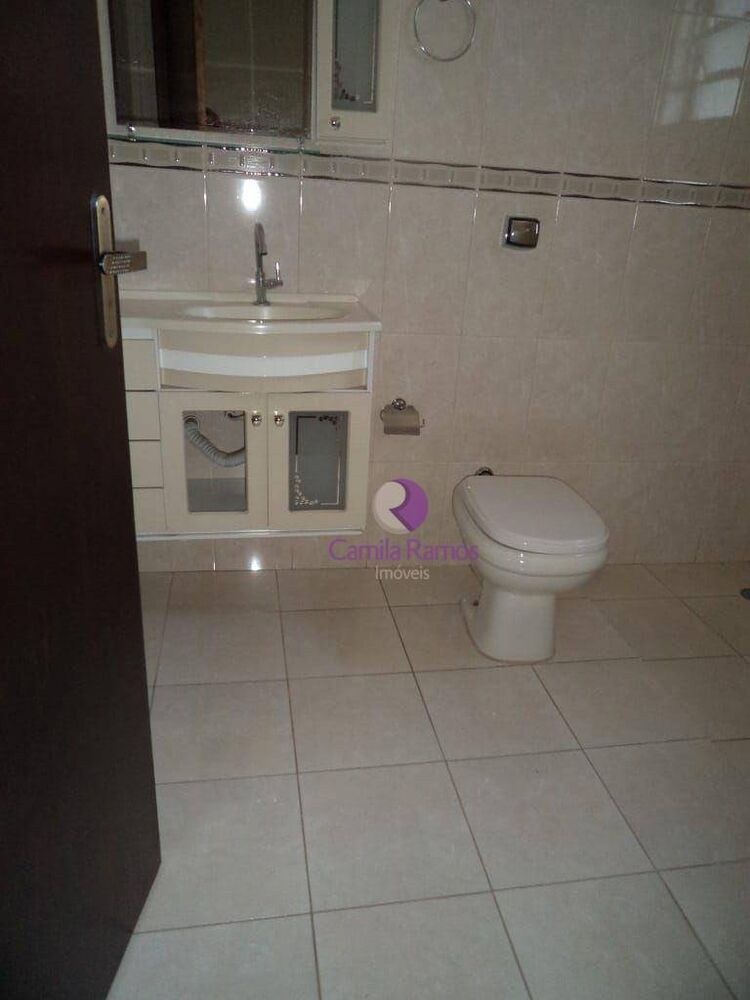 Sobrado, 3 quartos, 180 m² - Foto 2