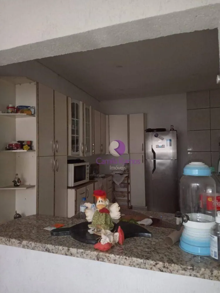 Chácara, 4 quartos, 2141 m² - Foto 2