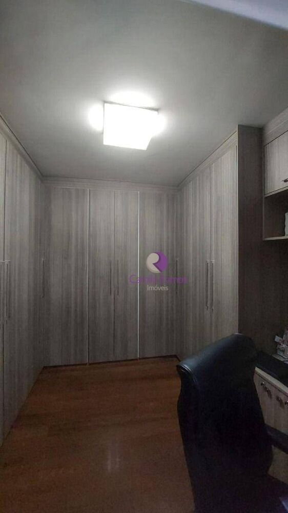 Casa, 3 quartos, 212 m² - Foto 2