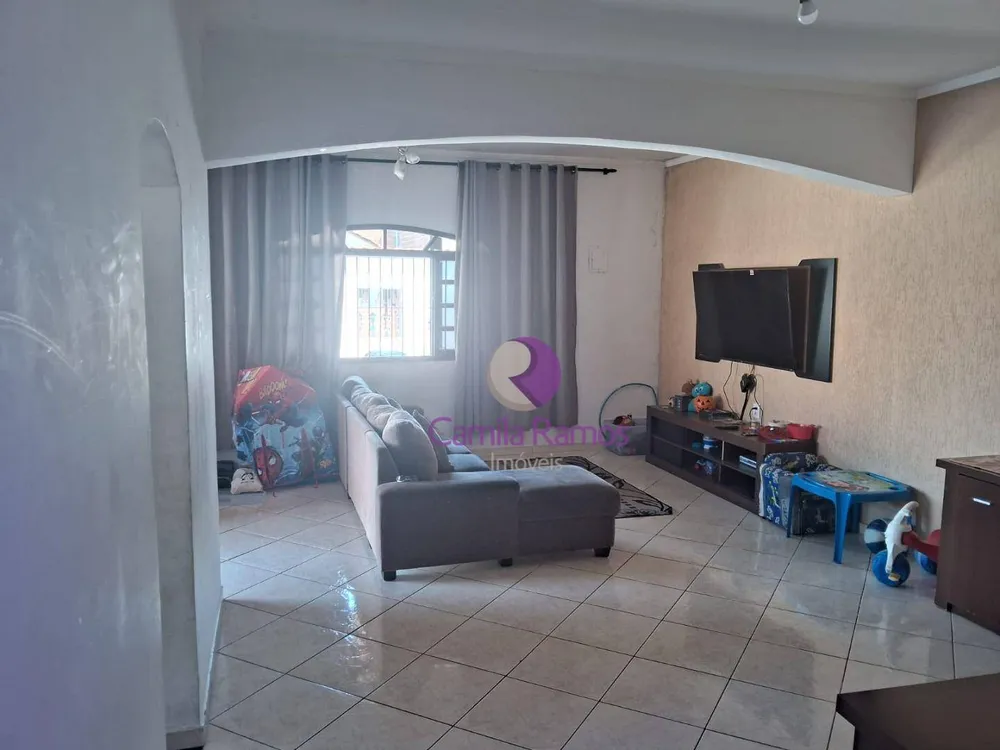Casa, 3 quartos, 129 m² - Foto 1