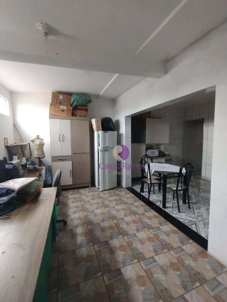 Sobrado, 3 quartos, 192 m² - Foto 2