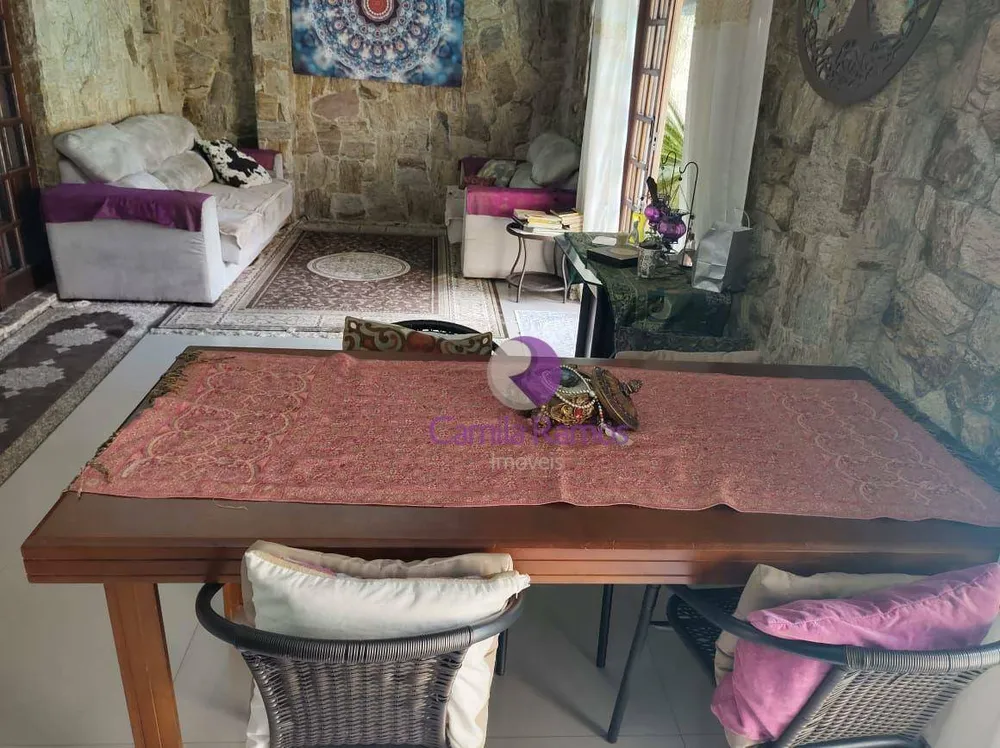 Sobrado, 4 quartos, 172 m² - Foto 1