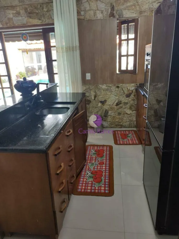 Sobrado, 4 quartos, 172 m² - Foto 2