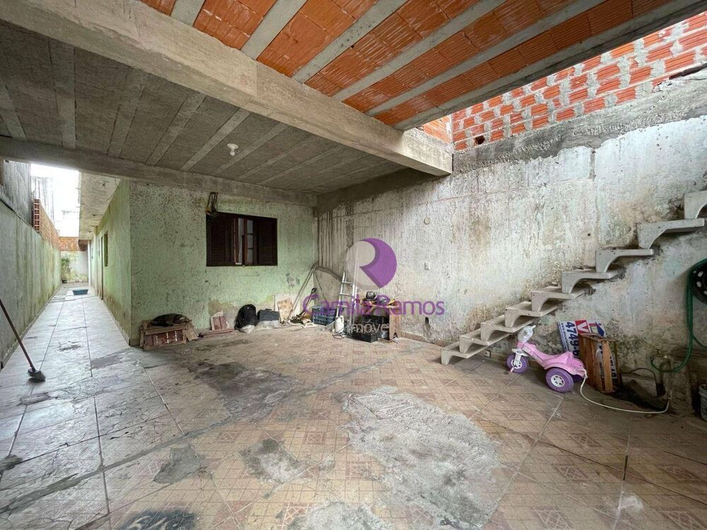 Sobrado à venda com 5 quartos, 70m² - Foto 11