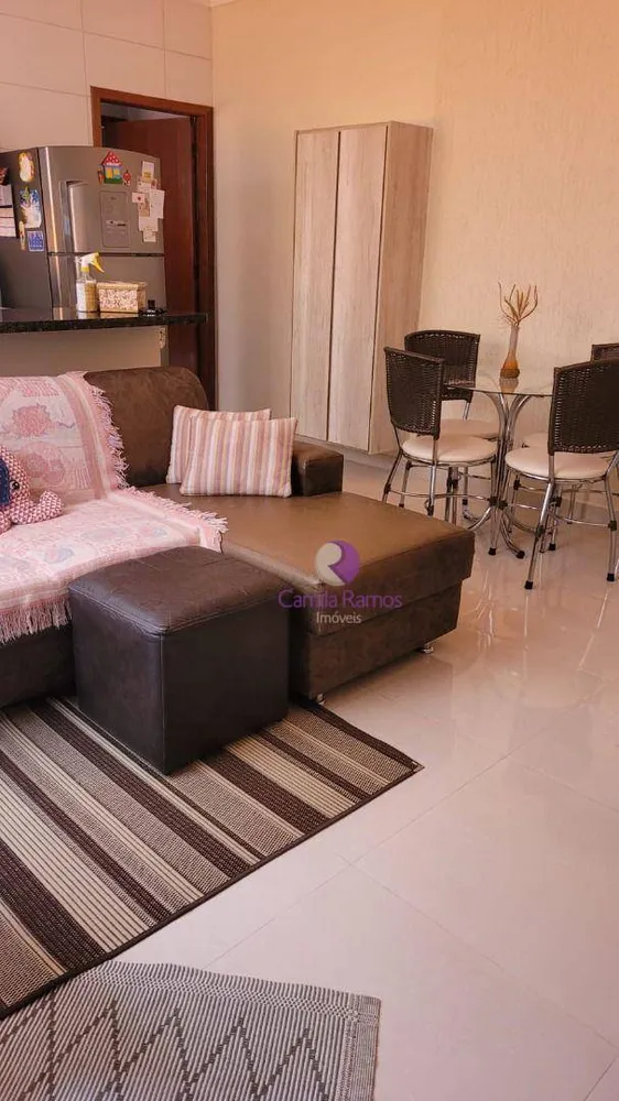 Casa, 2 quartos, 62 m² - Foto 1