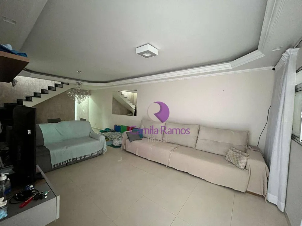 Sobrado, 3 quartos, 234 m² - Foto 2