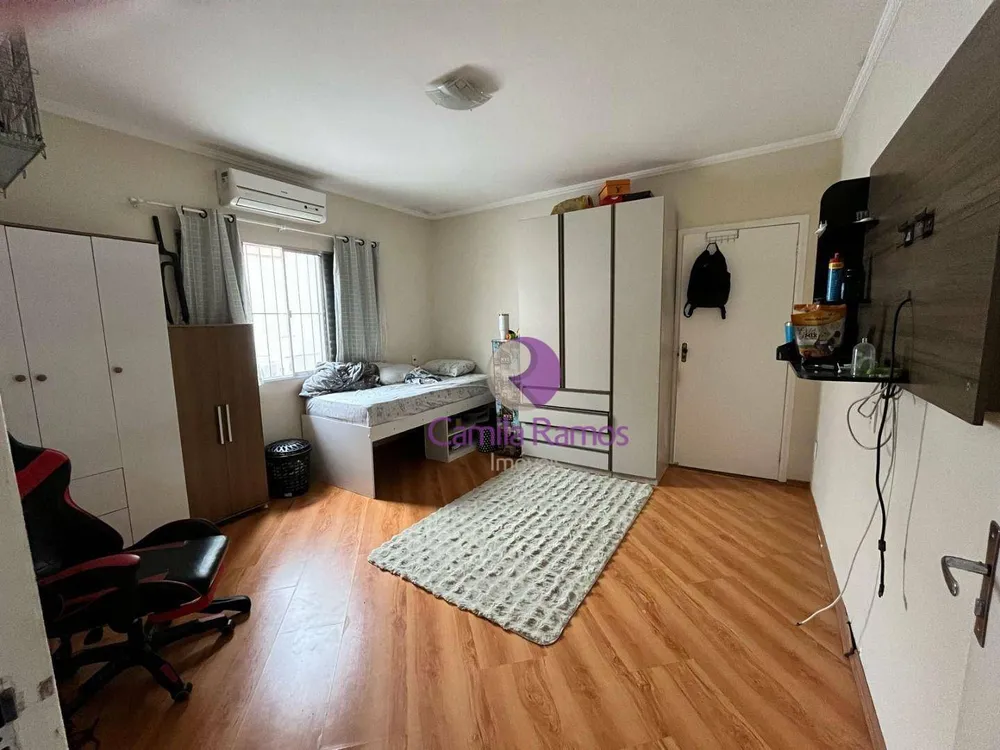 Sobrado, 3 quartos, 234 m² - Foto 4