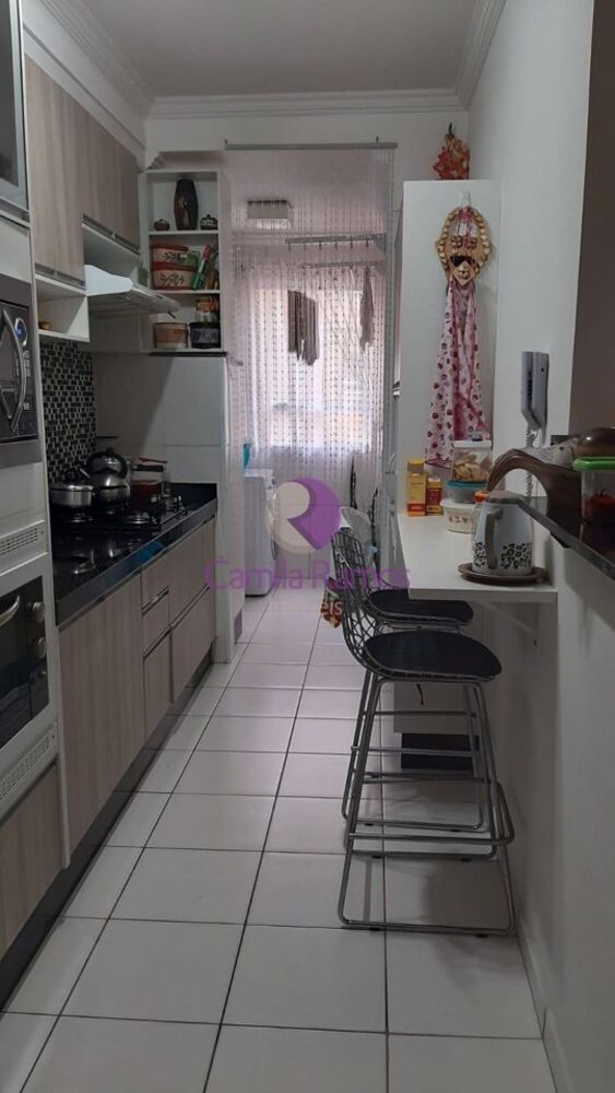 Apartamento à venda com 2 quartos, 64m² - Foto 13