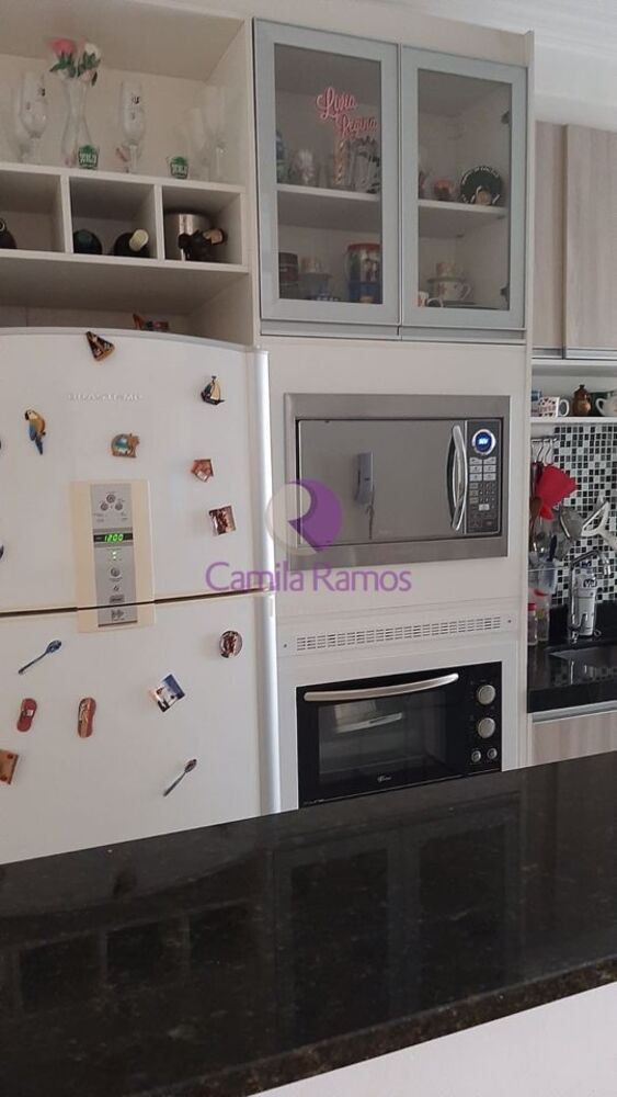 Apartamento à venda com 2 quartos, 64m² - Foto 19
