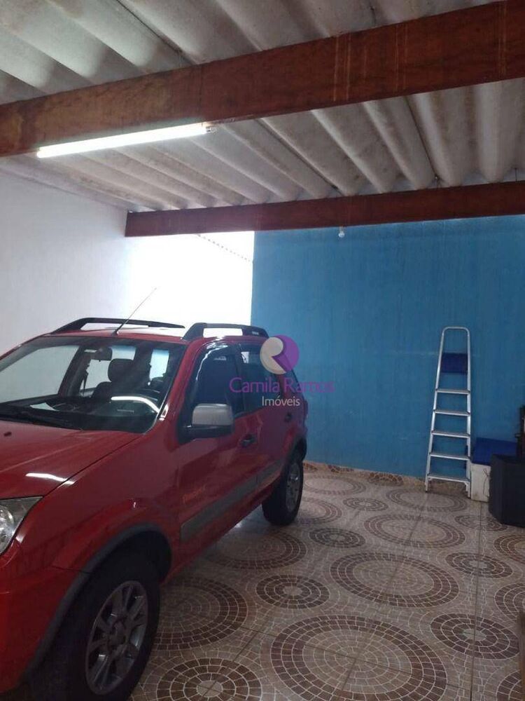 Casa à venda com 2 quartos, 122m² - Foto 1