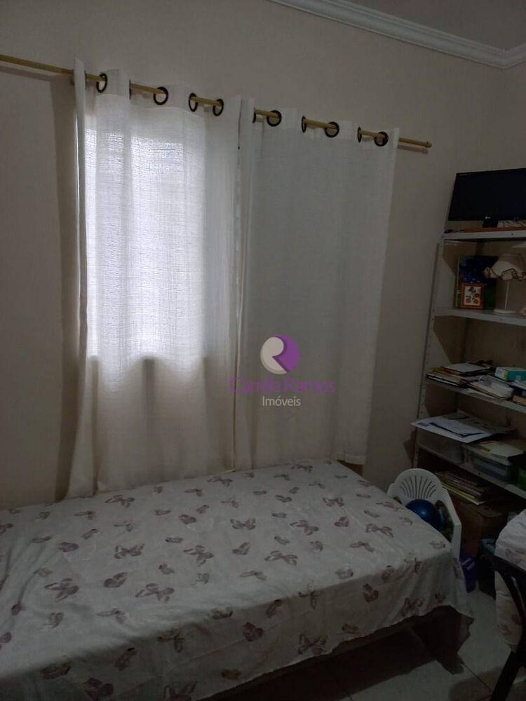 Casa, 3 quartos, 130 m² - Foto 1