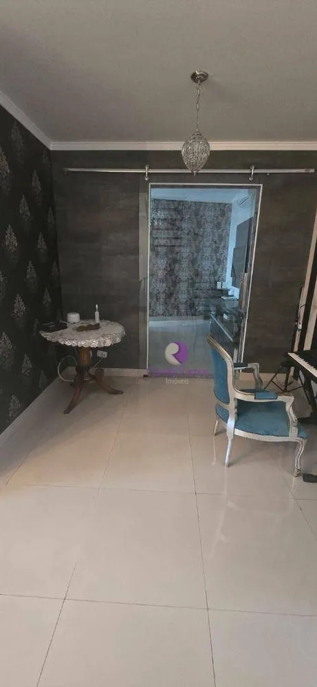 Sobrado, 3 quartos, 232 m² - Foto 1