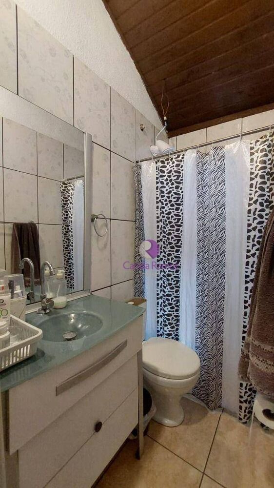 Casa à venda com 4 quartos, 232m² - Foto 3