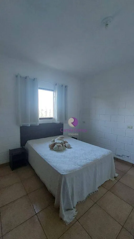Chácara, 4 quartos, 1000 m² - Foto 1
