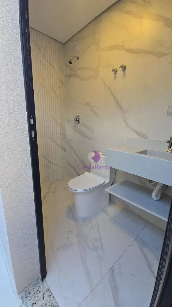 Sobrado, 3 quartos, 246 m² - Foto 4