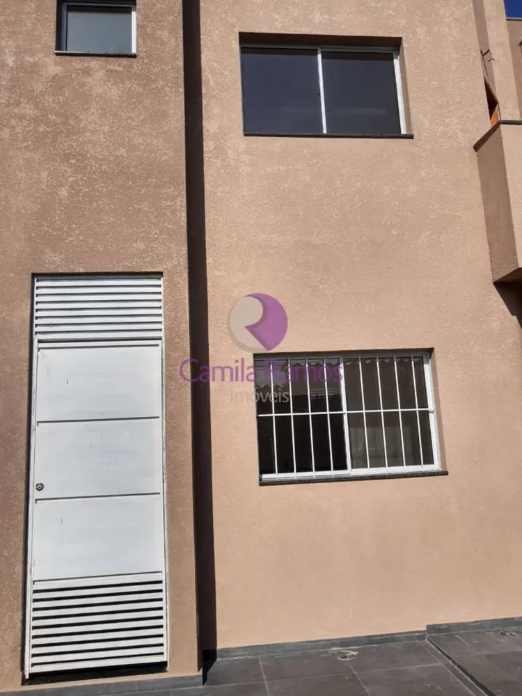 Casa, 3 quartos, 72 m² - Foto 2