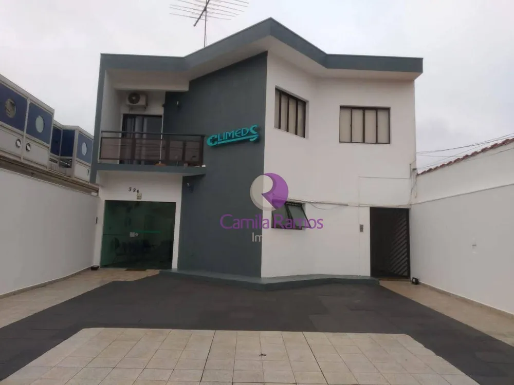 Sobrado, 348 m² - Foto 1
