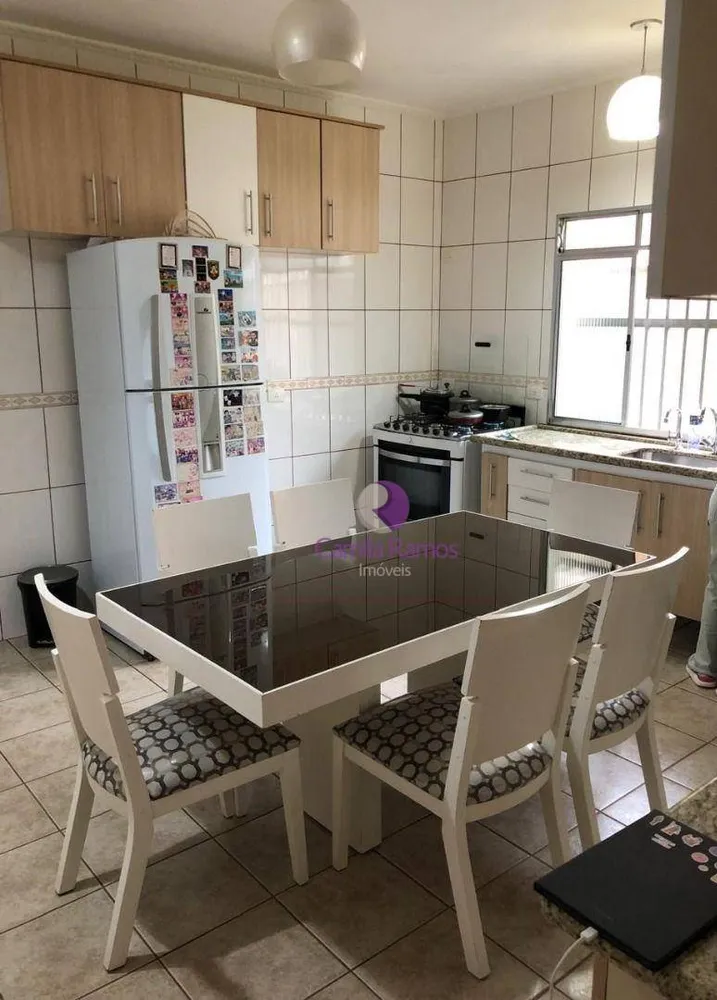 Casa, 3 quartos, 212 m² - Foto 4