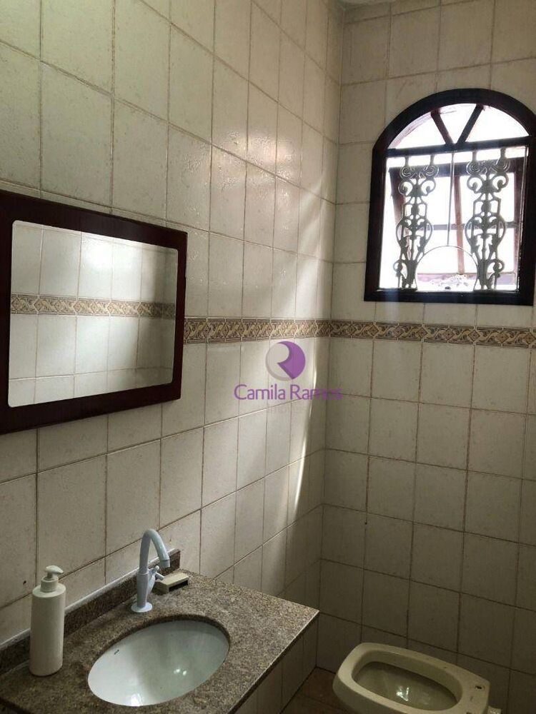 Sobrado, 5 quartos, 234 m² - Foto 1