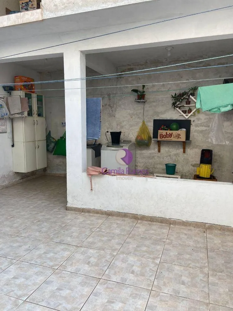 Sobrado, 3 quartos, 203 m² - Foto 3