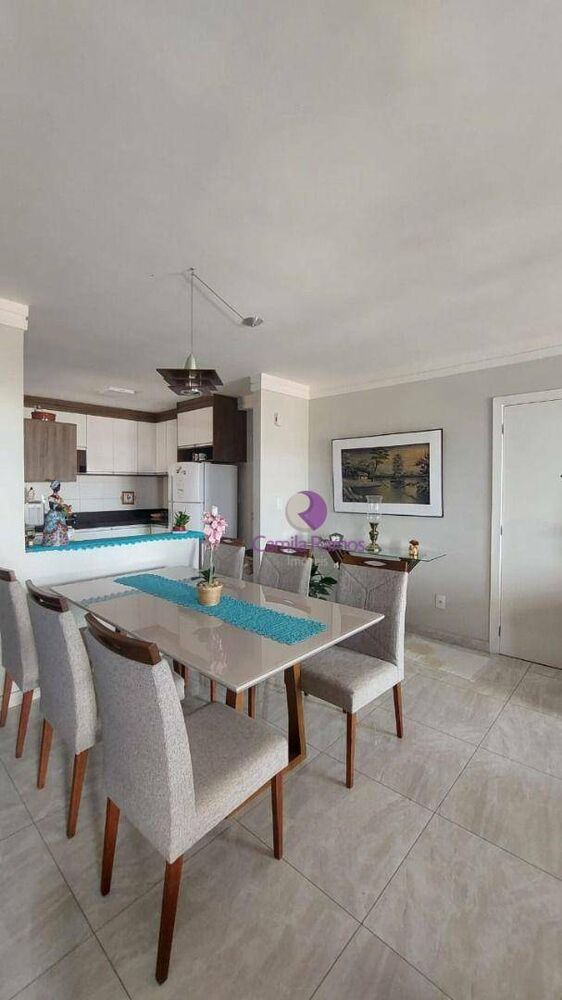 Apartamento à venda com 3 quartos, 90m² - Foto 1