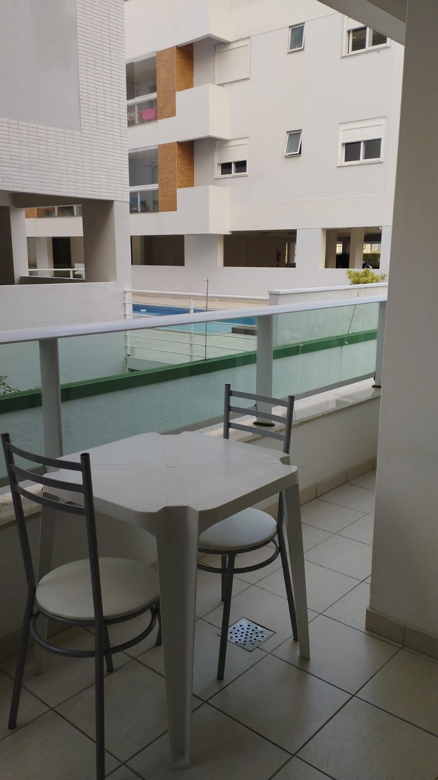 Apartamento à venda com 2 quartos, 72m² - Foto 3