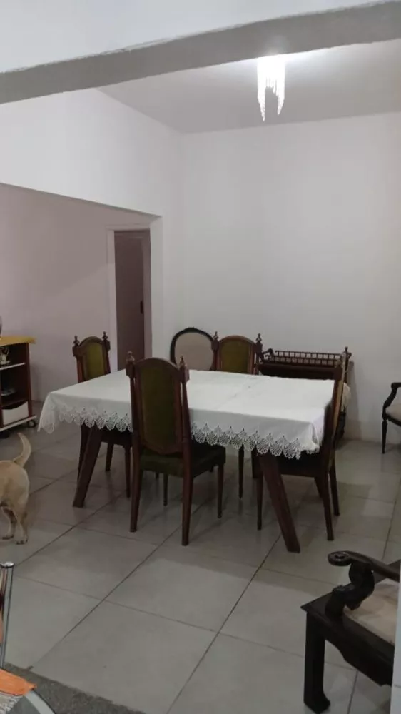 Casa, 6 quartos, 200 m² - Foto 3