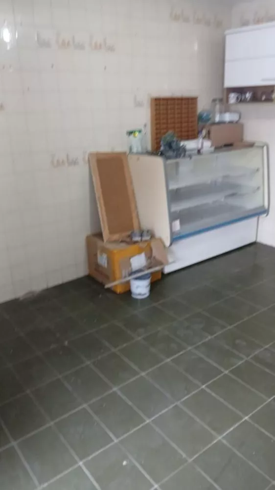 Casa, 6 quartos, 200 m² - Foto 15