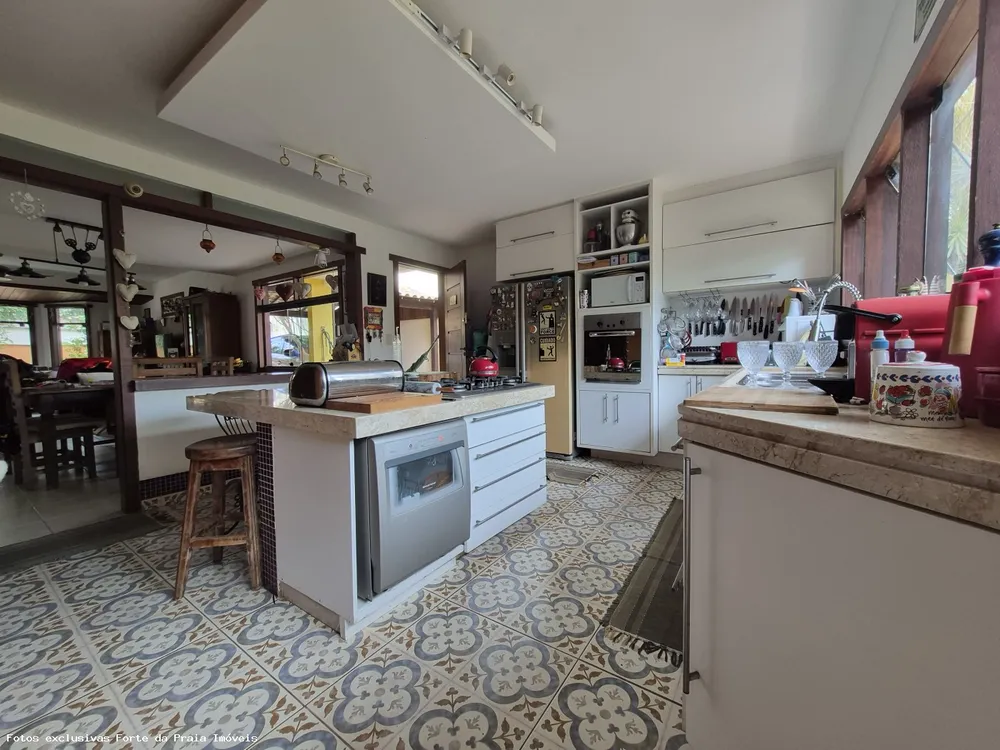 Casa, 5 quartos, 253 m² - Foto 7