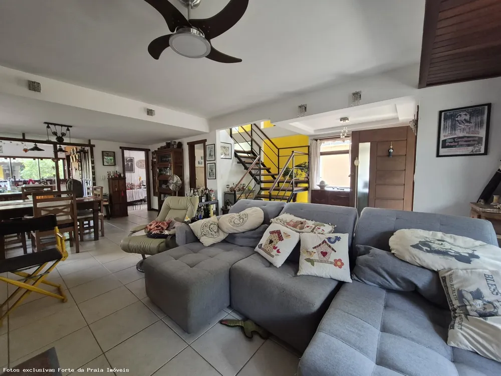Casa, 5 quartos, 253 m² - Foto 2