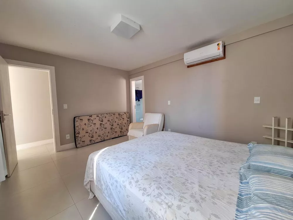 Casa, 4 quartos, 268 m² - Foto 46