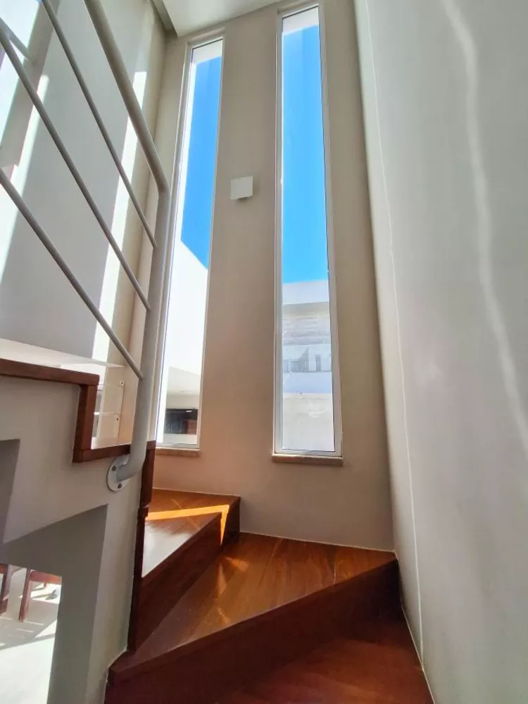 Casa, 4 quartos, 268 m² - Foto 31