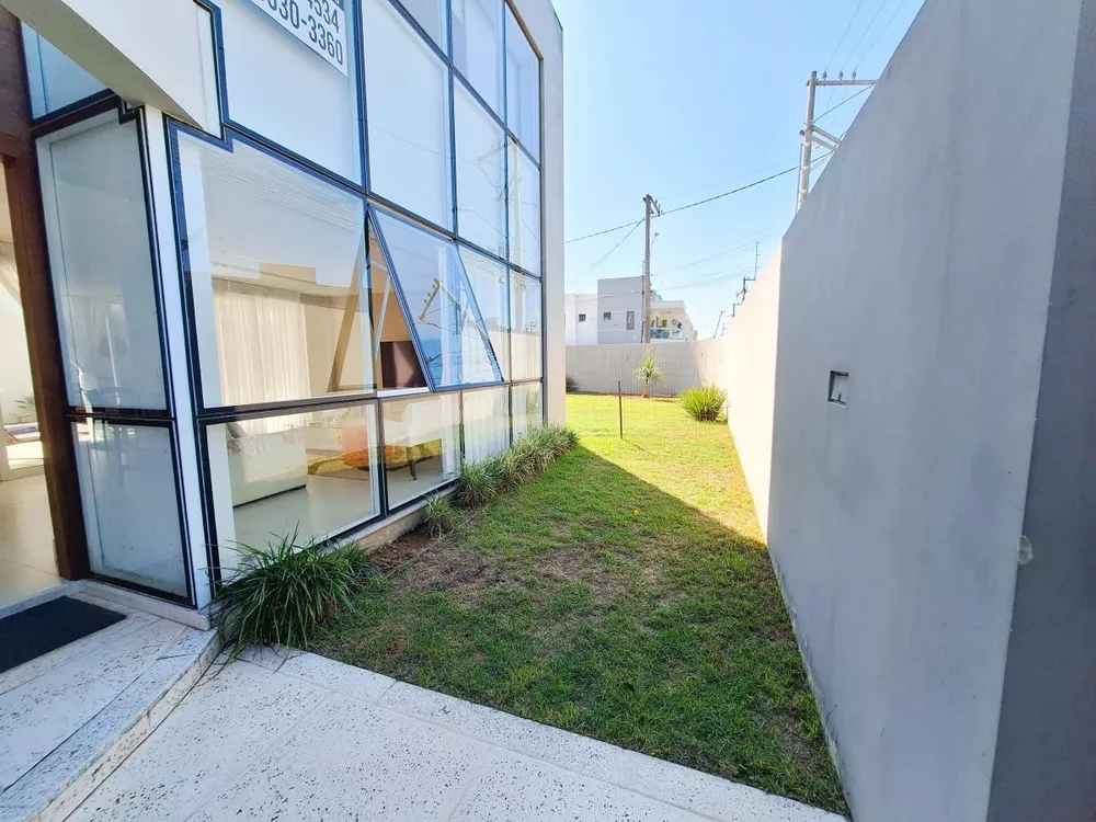 Casa, 4 quartos, 268 m² - Foto 2