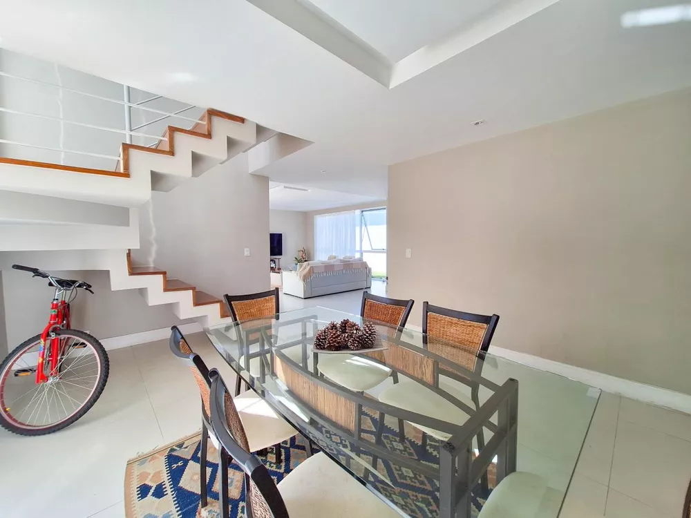 Casa, 4 quartos, 268 m² - Foto 26