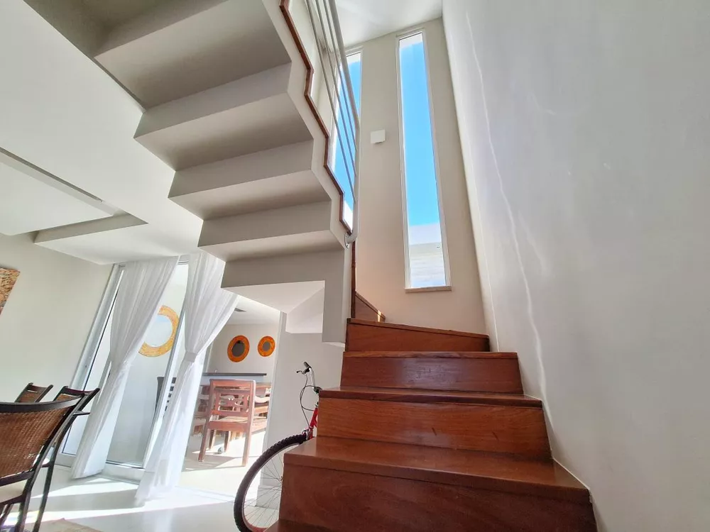Casa, 4 quartos, 268 m² - Foto 32