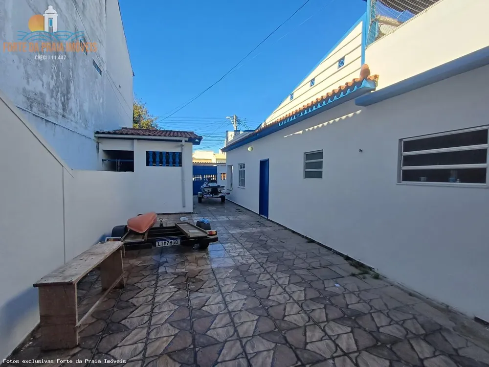 Casa, 7 quartos, 258 m² - Foto 4