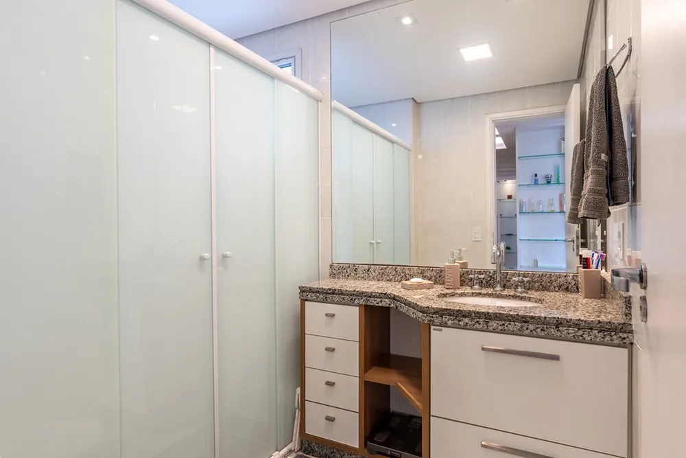 Apartamento, 3 quartos, 124 m² - Foto 2