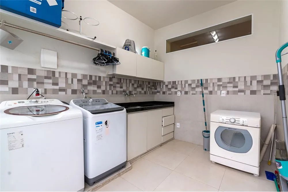 Casa, 4 quartos, 267 m² - Foto 4